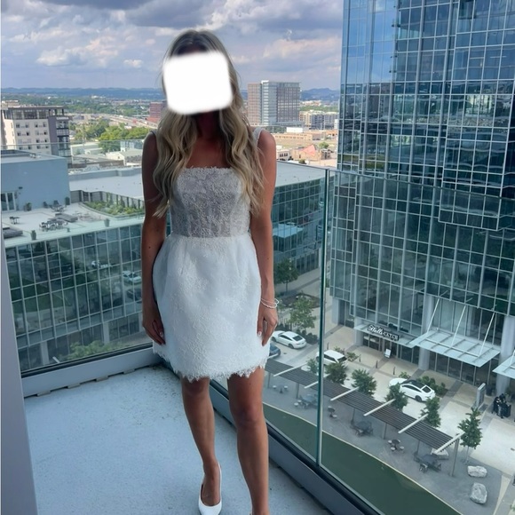 UNTAMED PETALS BY AMANDA JUDGE White Lace Mini Dress - Picture 11 of 11